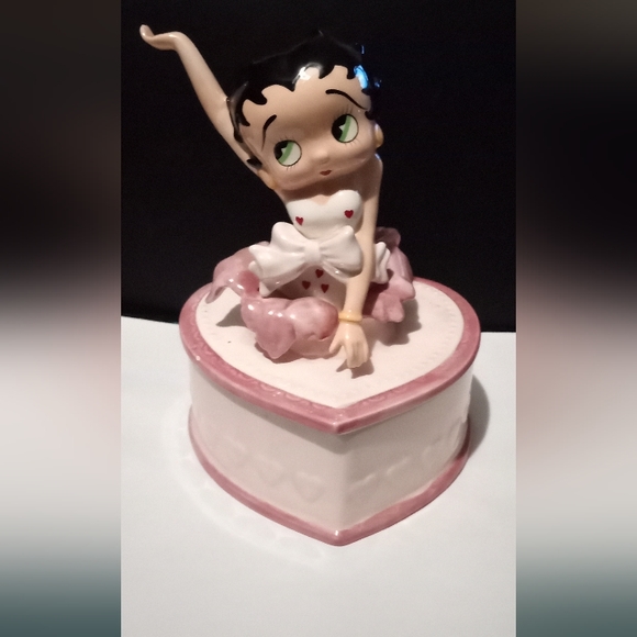 Betty Boop Music Box -vntg - Picture 1 of 3